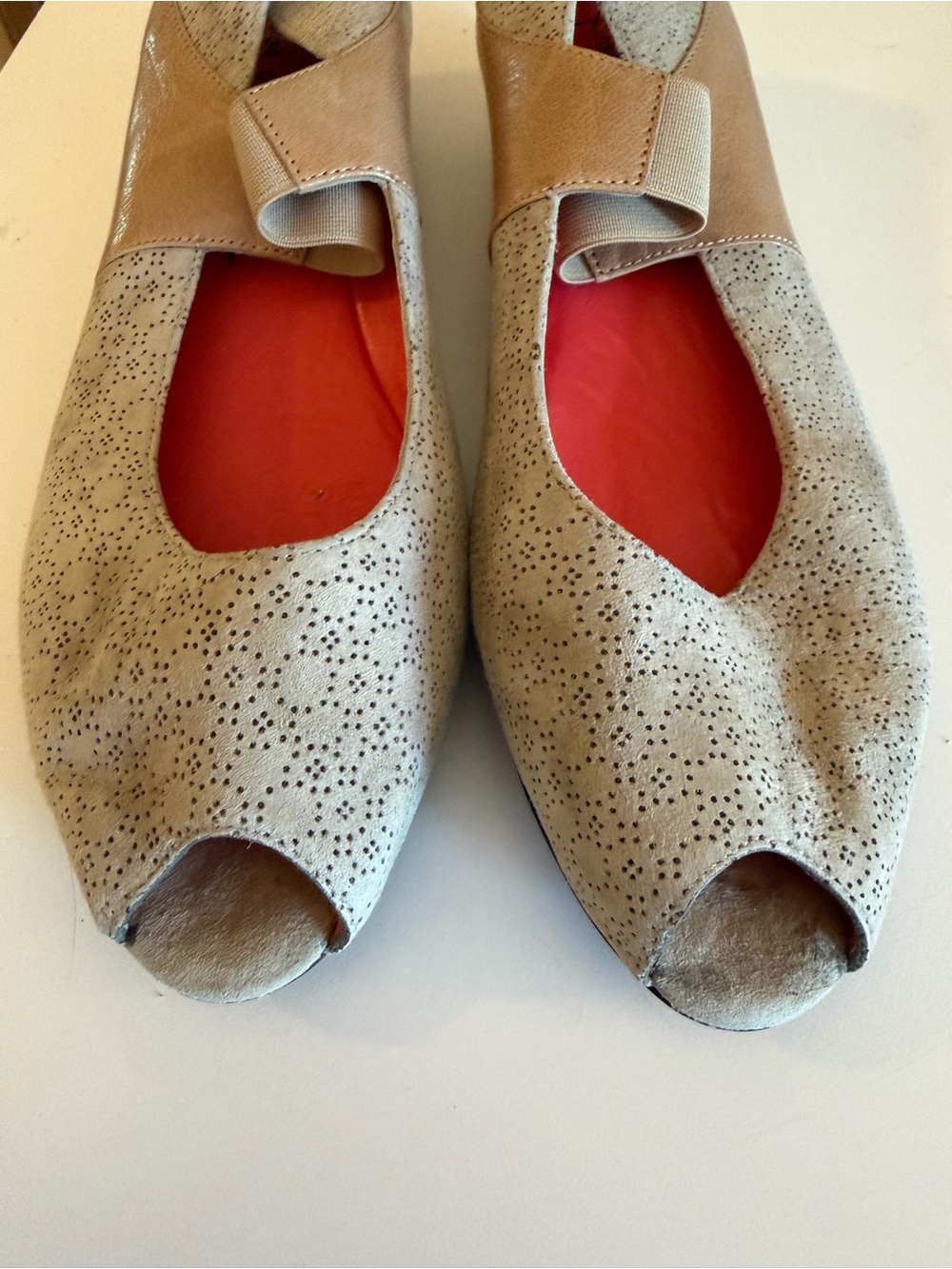 Pas Ole Rouge Women's Taupe Perforated Peep-Toe Flats with Elastic Strap